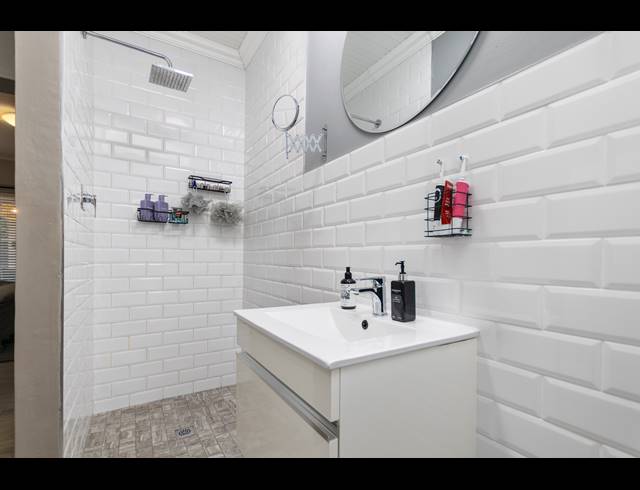 3 BEDROOM FREEHOLD FOR SALE IN PARKLANDS